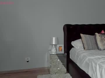 webcam girl moniqueeass capture image #1398087