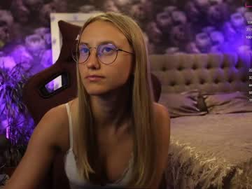 webcam girl angeellina capture image #4714661