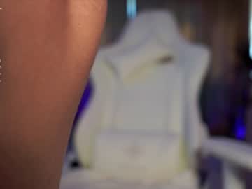 webcam girl xoxo_emma capture image #2219087