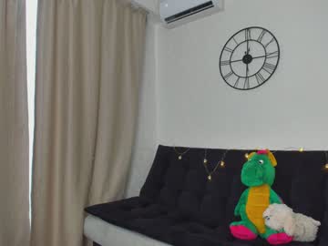 webcam girl eleonora_linn capture image #4573960