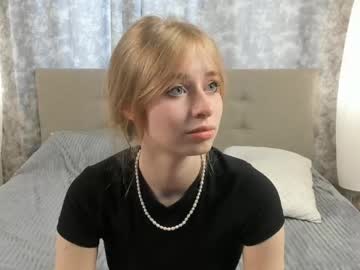 webcam girl queeniedonnay capture image #5555034