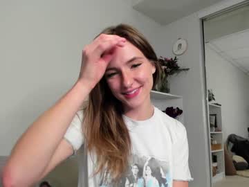webcam girl innocentprovenguilty capture image #962215