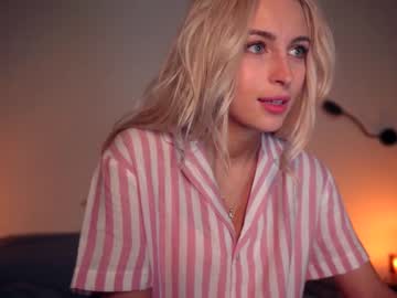 webcam girl artmosphera capture image #3039037