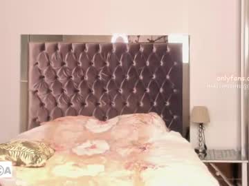 webcam girl lilamytee1 capture image #2210879