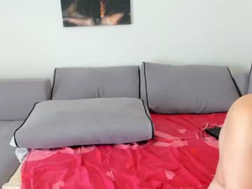 webcam girl sweetlexxxy19 capture image #1634612