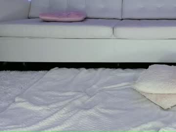 webcam girl roxy_blue_eyed_ capture image #1031426