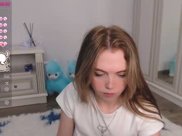 webcam girl small_blondee capture image #4290580