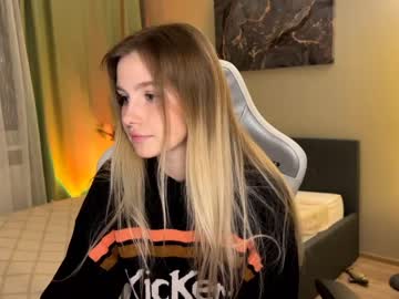 webcam girl cute_siberian_girl capture image #4318028