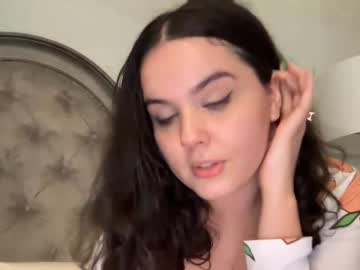 webcam girl gia_is_horny capture image #2926256