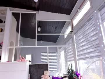 webcam girl white_snow_ capture image #1213506