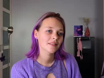 webcam girl new_purple capture image #5618688