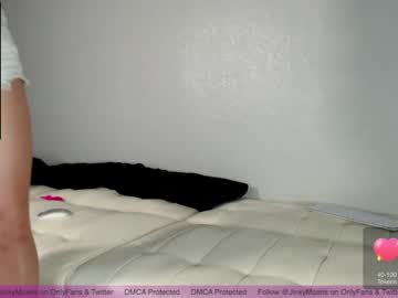 webcam couple jinxy_moans capture image #2732394