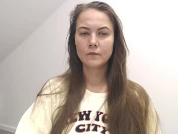 webcam girl mati1da capture image #5595943