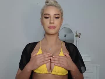 webcam girl i_am_sarahxxx capture image #3307045