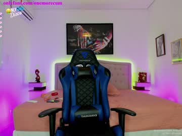 webcam girl one_more_cum capture image #2292287
