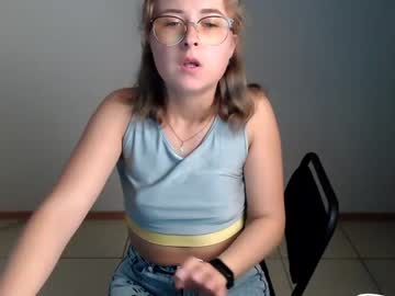 webcam girl daddys_school_girl_ capture image #2643595