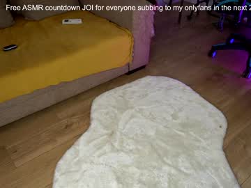 webcam girl naughtyrider69 capture image #3481356