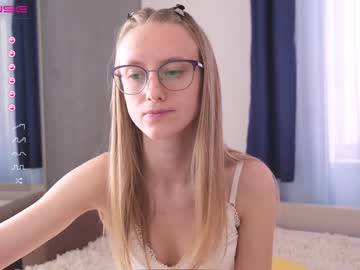 webcam girl angeellina capture image #2229654
