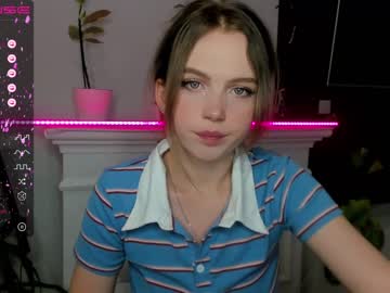 webcam girl small_blondee capture image #3867292