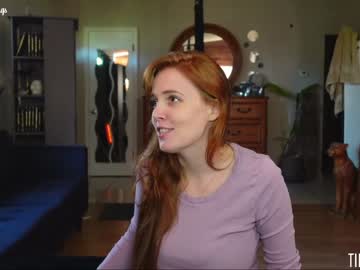 webcam girl tinatopp capture image #1581693