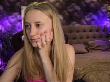 webcam girl angeellina capture image #4396520