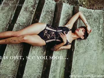 webcam girl lucia_ferri capture image #3329572