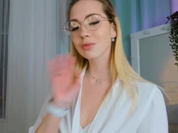 webcam girl emmi_rosee capture image #2288945
