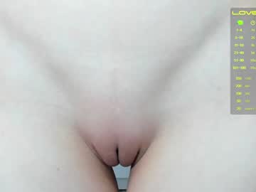 webcam girl _witch__ capture image #2689352