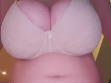 webcam girl aveksmr capture image #3385433