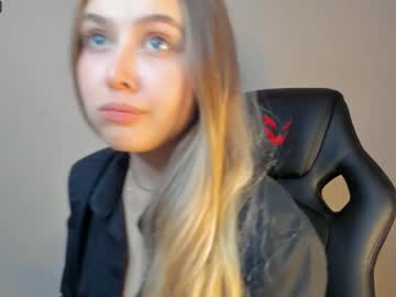 webcam girl pewdieevaa capture image #5494152