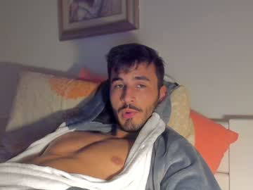 webcam man hola_hola_555 capture image #1036251