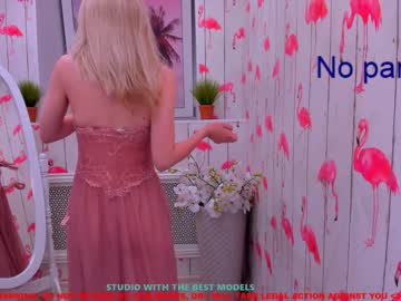 webcam girl mikki_blush capture image #133060