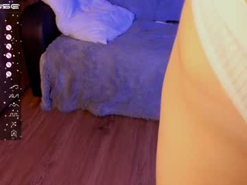 webcam girl carolynjacquelins capture image #4542489