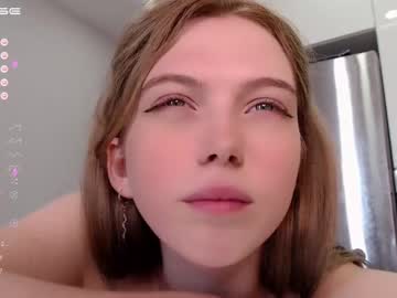 webcam girl small_blondee capture image #3053593