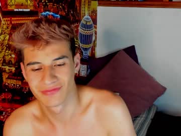 webcam couple dominic_radccliffe capture image #1405271