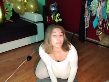 webcam girl selly_madelline capture image #2330670