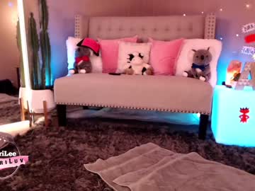 webcam girl aubrilee capture image #2790197
