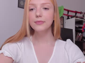 webcam girl lil_pumpkinpie capture image #689345