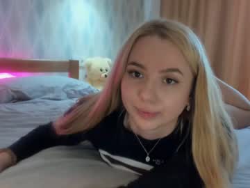 webcam girl meryfoxxx capture image #5281745