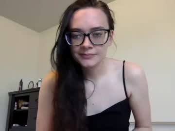 webcam girl hi_so_shy capture image #2386867