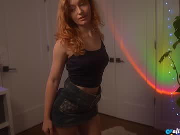webcam girl alisonrouge capture image #4637662