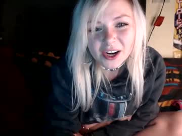 webcam girl kipsy420 capture image #4362699