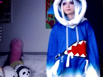 webcam girl madnessalise capture image #5220181
