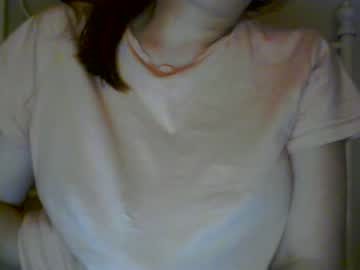 webcam girl yourshyberry0_0 capture image #1918198