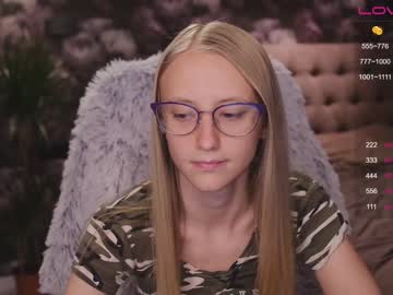 webcam girl angeellina capture image #1560696