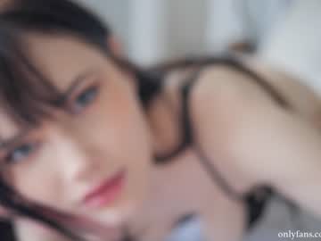 webcam girl _june capture image #2396183