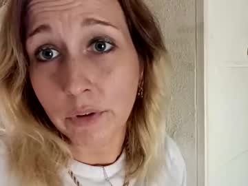 Cam for nickiewells23