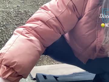 webcam girl eatmypie69 capture image #2143553