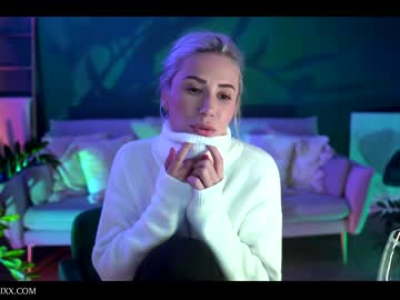 webcam girl provocatrixx capture image #4580361