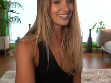 webcam girl phoenix_taylor capture image #2781682
